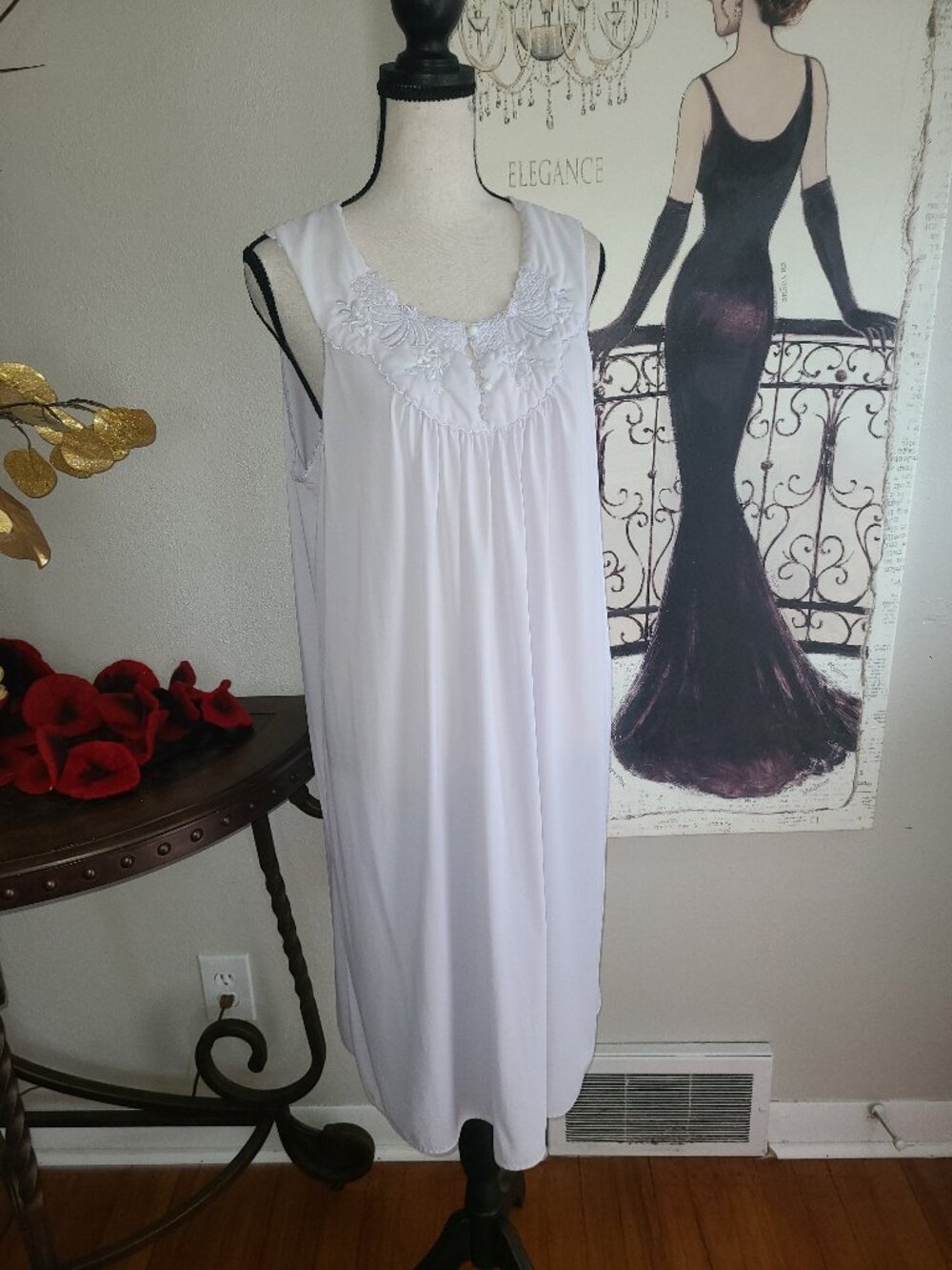 Lorraine VTG Nylon Nightgown Sz M Pale Blue Embroidered Flowers 2 Buttons